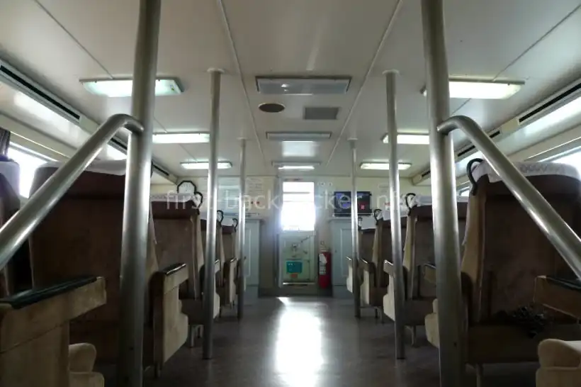 カーフェリーはてるま・椅子席