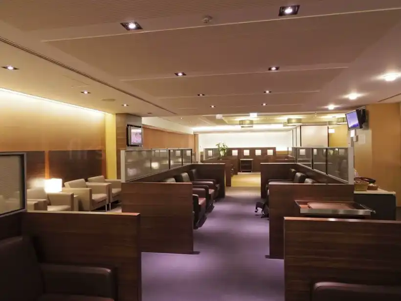 中部国際空港・国際線のグローバルラウンジの室内