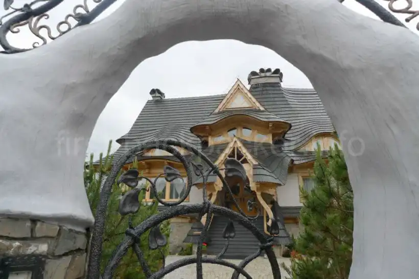 ザコパネのヴィラWilla Kominiarski Wierch