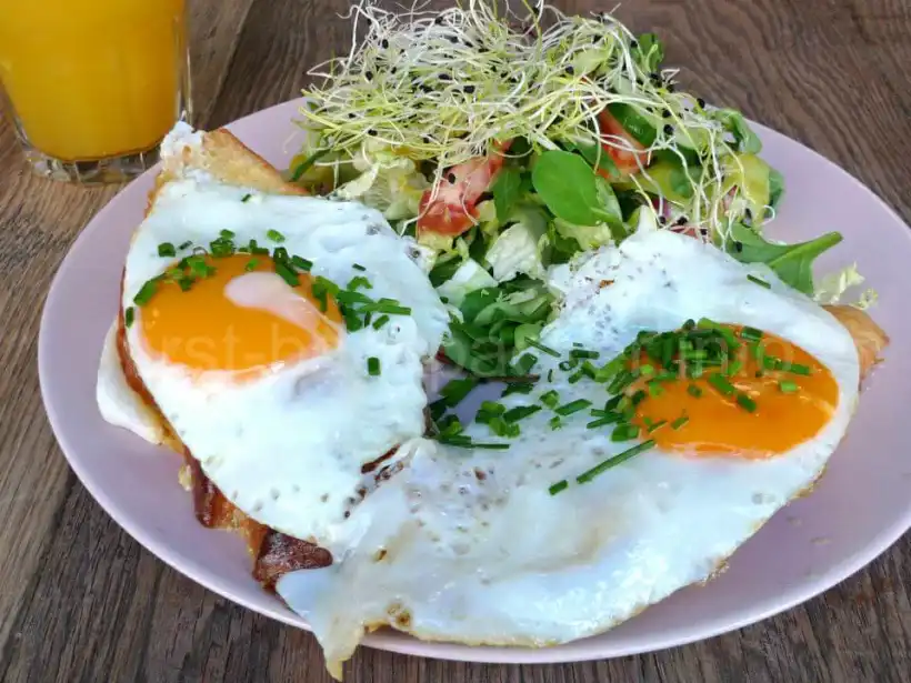 ヴロツワフVincent Cafeのフレンチトースト