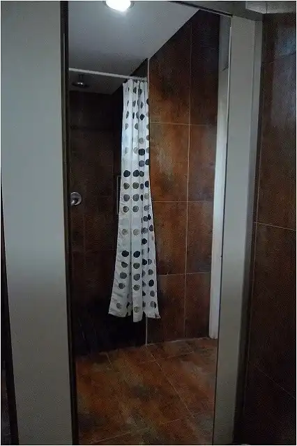 Yes! Lisbon Hostelのシャワー