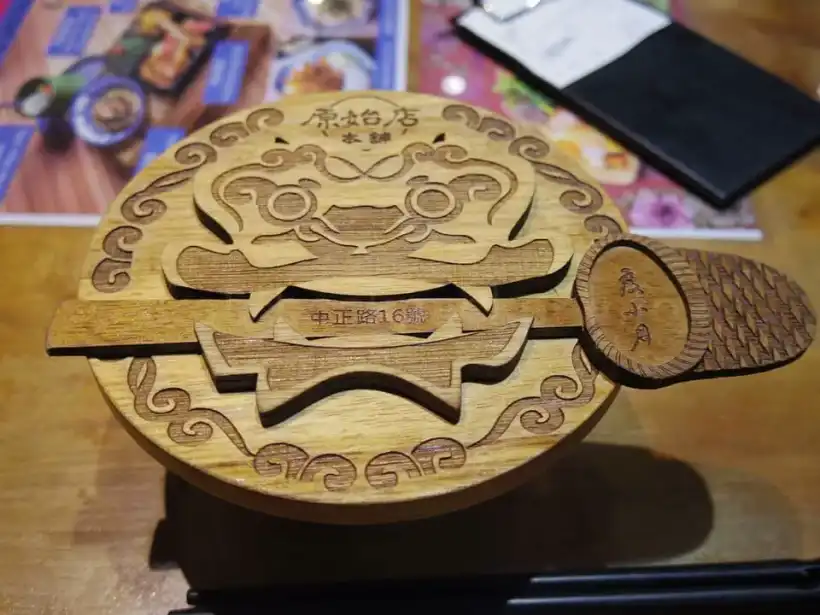 台南 度小月の担仔麺