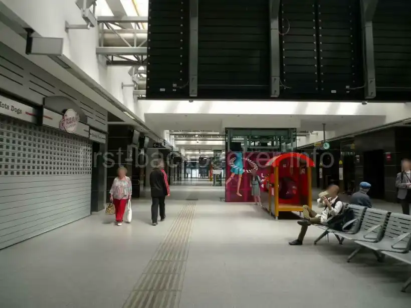 ナミュール駅・コンコース