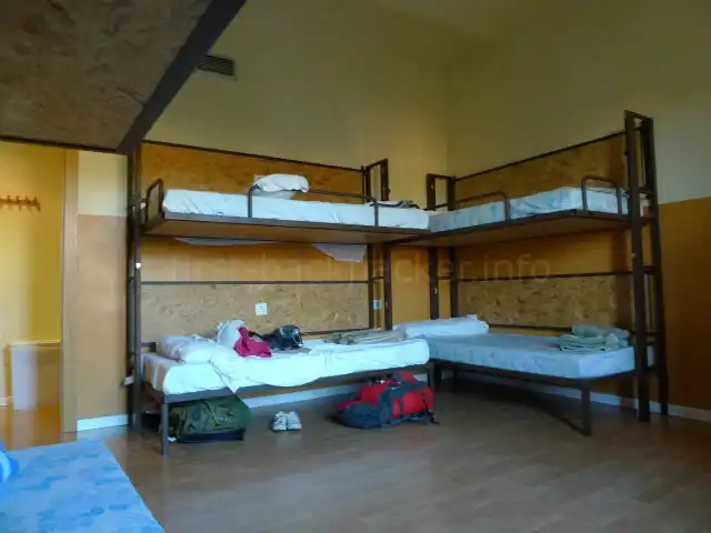 Equity Point Hostel Gironaのドミトリー