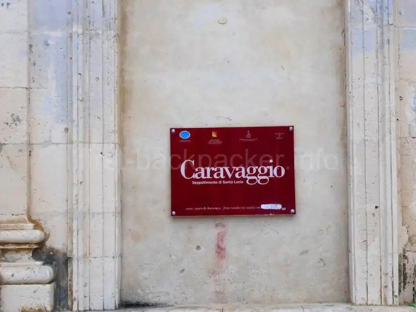 シラクーサの旧市街（オルティージャ島）のカラヴァッジョ