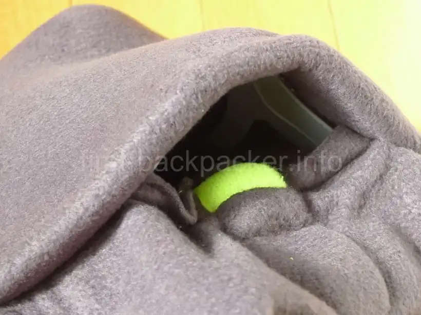 Trtlネックピロー