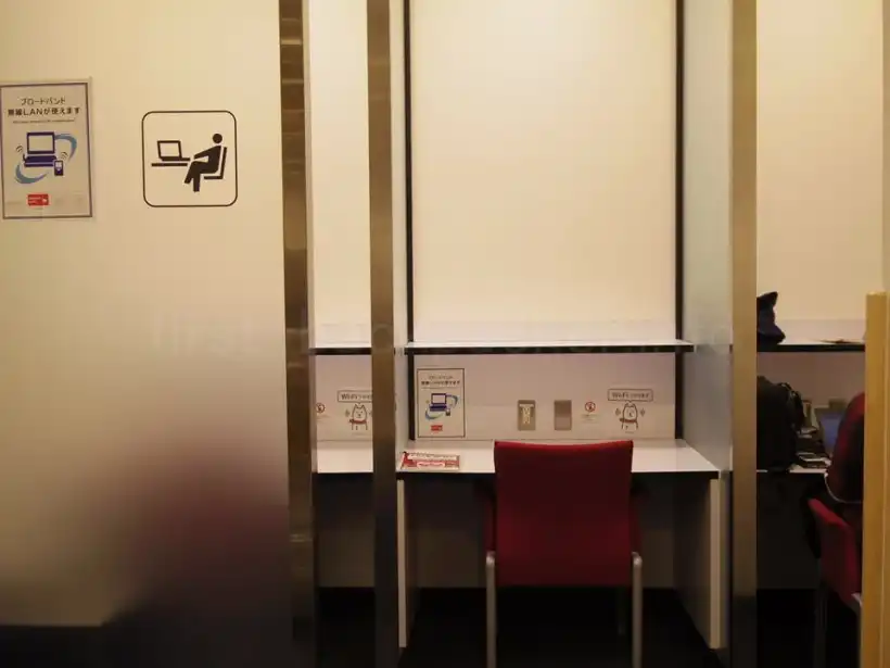 函館空港ラウンジA Springワークスペース